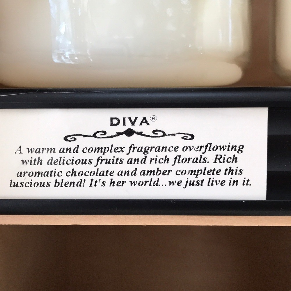 - Diva Wash/Glamour spray/Candle/Auto Bundle from Tyler Candles - Picture 5 of 9